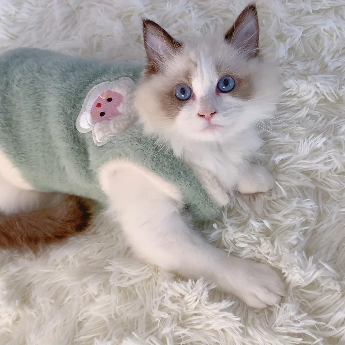 Warm Plush Cat Sweater Vest – Cozy Winter Clothing for Kittens & Small Cats